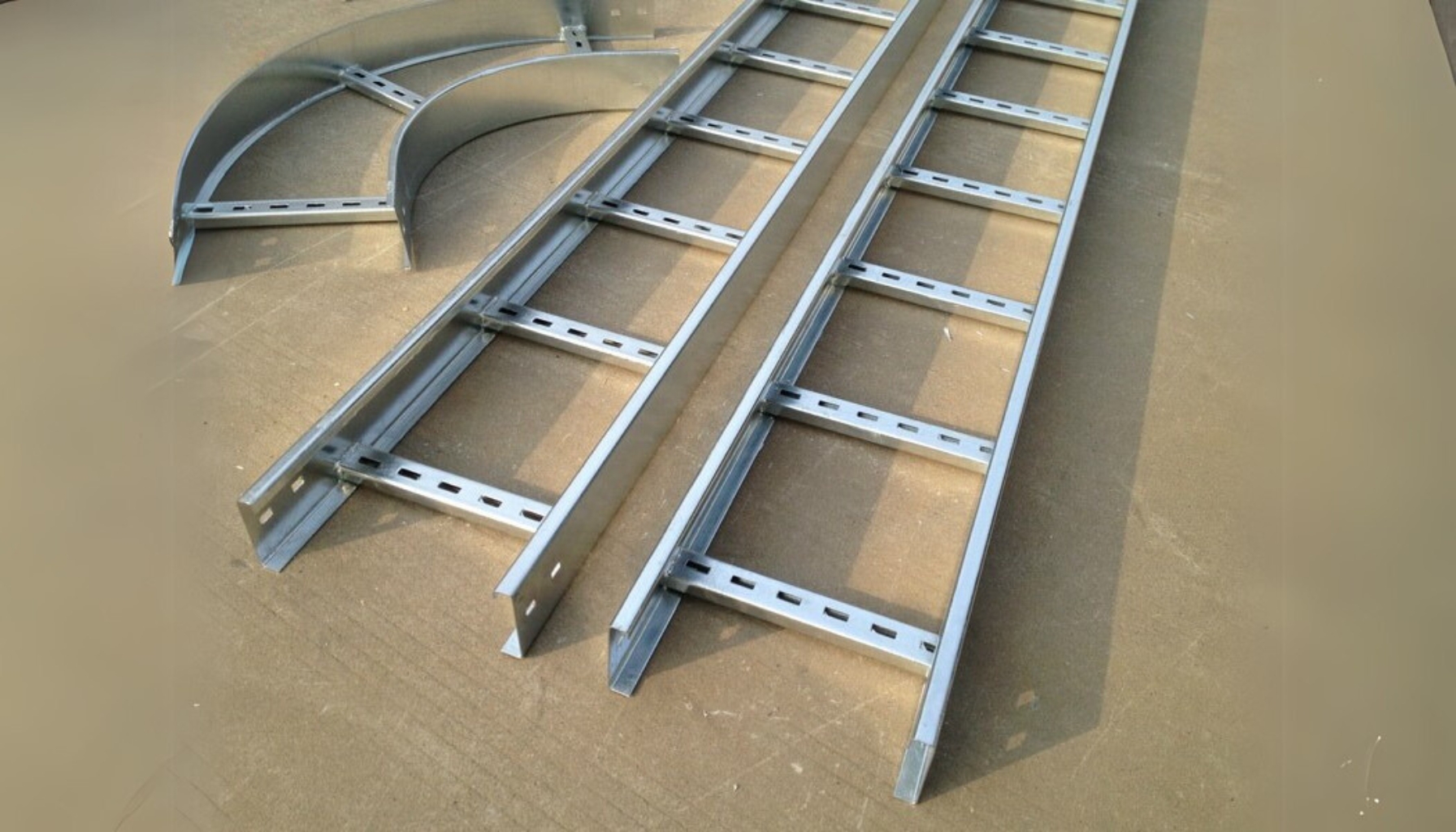 Usage of Stainless Steel Cable Tray in Different Industries